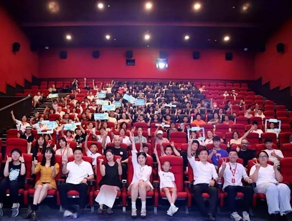 华谊兄弟影院“健康生活局”启动仪式盛大开启