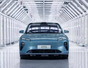 蔚来汽车完成11.6亿美元股票发行 二季度业绩触底反弹