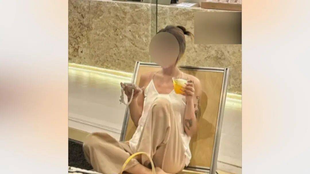 25岁海归男子恋上浙江离异老板娘，分手后追讨12万：每个月给她点外卖都要五六千，对方却没转过一分钱，每次转账还要写自愿赠与，准备起诉